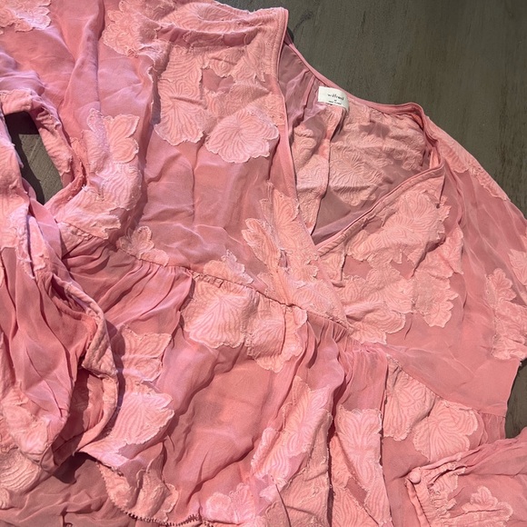 Pink V-Neck Bishop Sleeve Wrap Blouse - Picture 3 of 4